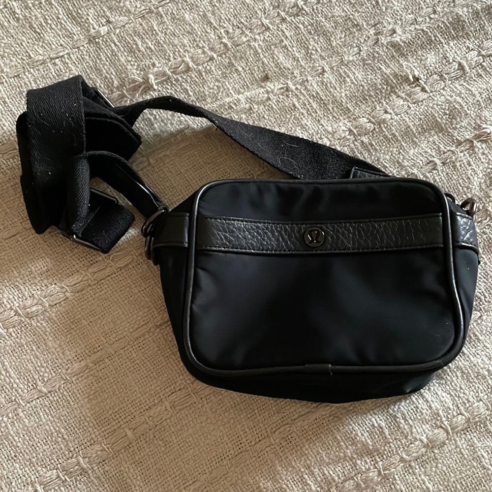 Black Crossbody Lululemon Bag